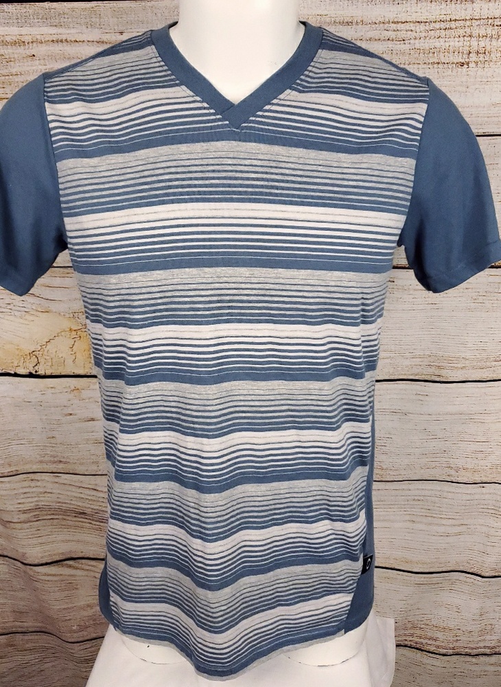 Oakley Regular Fit Shirt Small